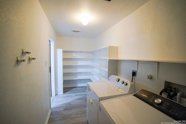 10847 CADDO CAVERN, San Antonio, TX 78254