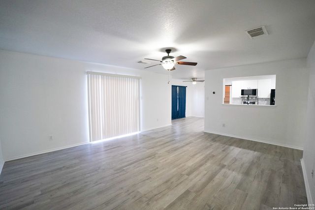 10847 CADDO CAVERN, San Antonio, TX 78254