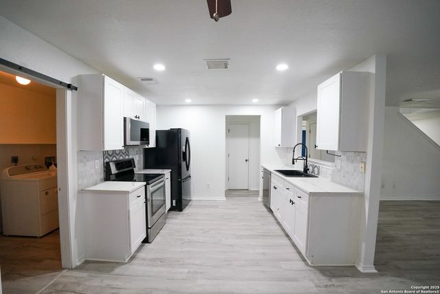 10847 CADDO CAVERN, San Antonio, TX 78254