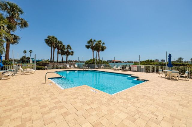 7862 SAILBOAT KEY BOULEVARD S 506, South Pasadena, FL 33707