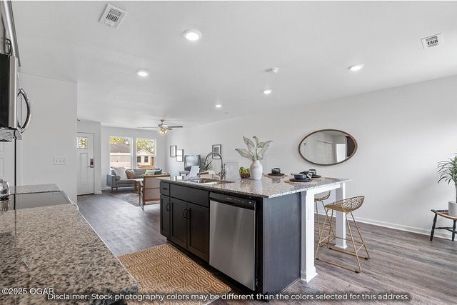 830 S Monroe Avenue, Joplin, MO 64801