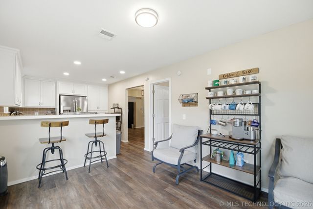 9209 S 94th East Avenue, Tulsa, OK 74133