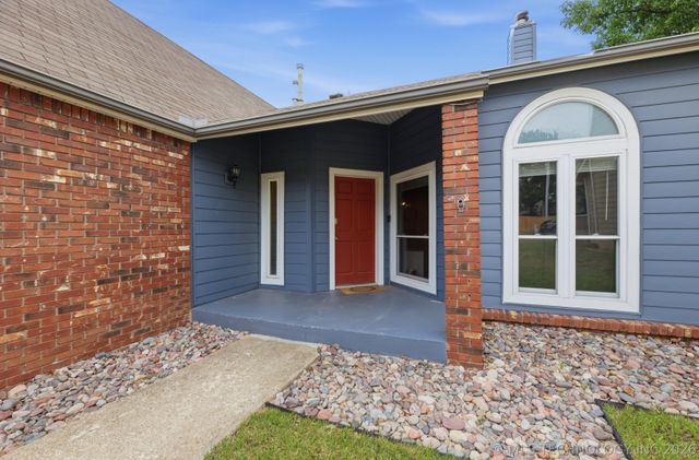 9209 S 94th East Avenue, Tulsa, OK 74133