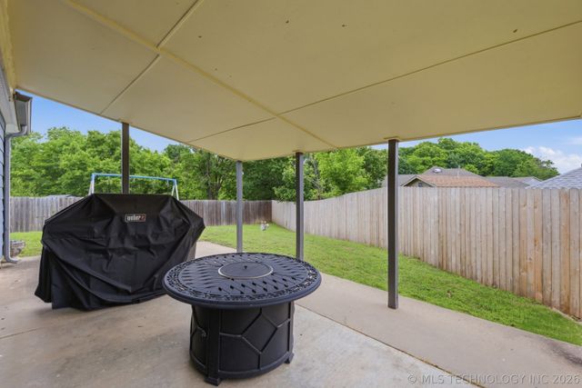 9209 S 94th East Avenue, Tulsa, OK 74133