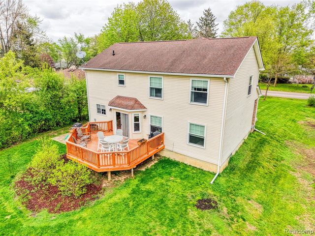 25929 Clark, Novi, MI 48375