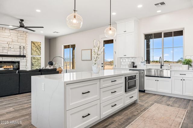 2351 E Cana Lane, Casa Grande, AZ 85194