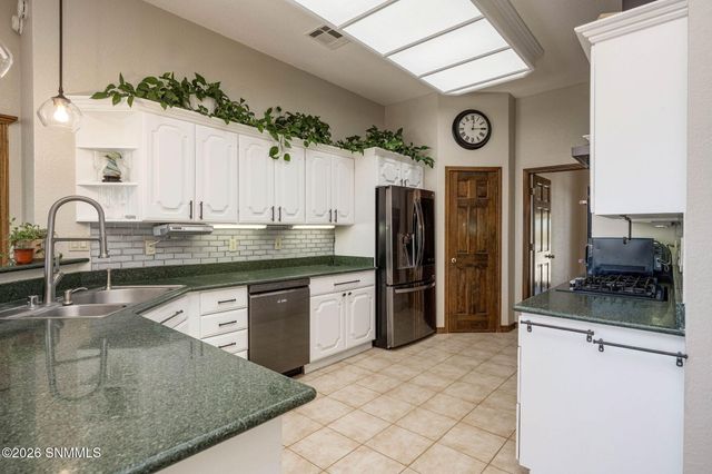 2647 Cumbres Court, Las Cruces, NM 88011