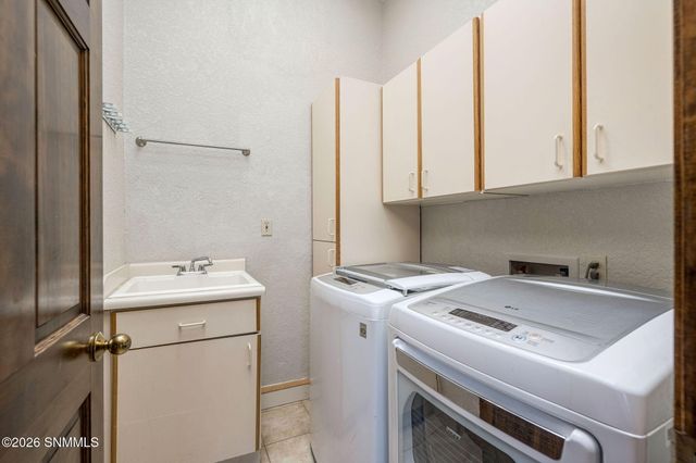 2647 Cumbres Court, Las Cruces, NM 88011