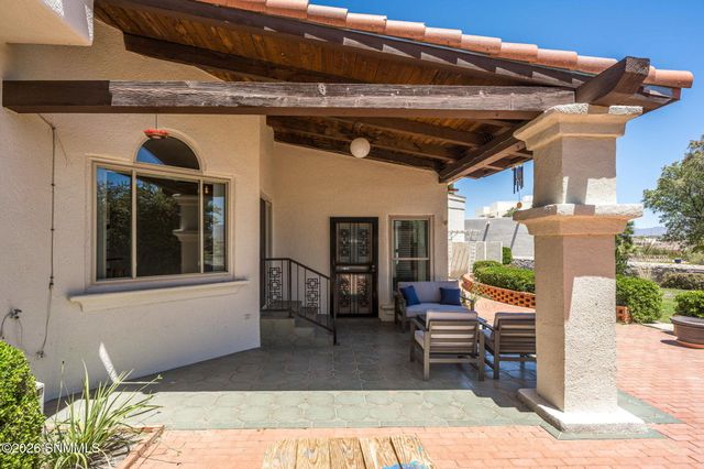 2647 Cumbres Court, Las Cruces, NM 88011