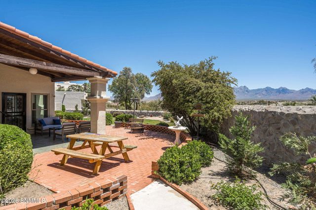 2647 Cumbres Court, Las Cruces, NM 88011