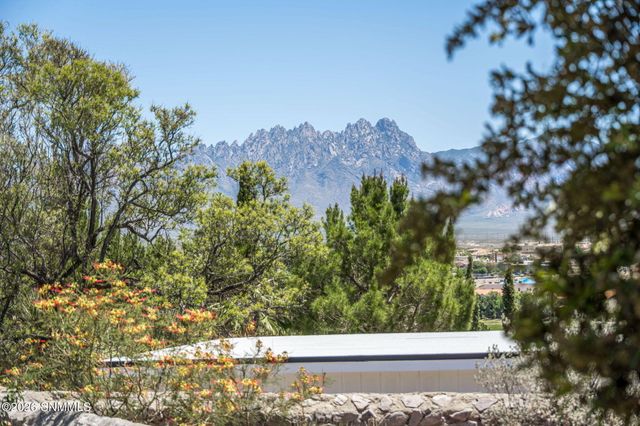 2647 Cumbres Court, Las Cruces, NM 88011