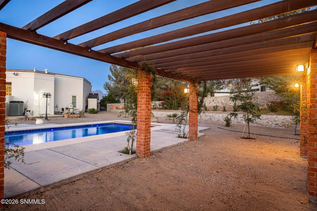 2647 Cumbres Court, Las Cruces, NM 88011