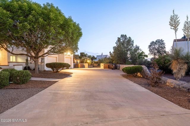 2647 Cumbres Court, Las Cruces, NM 88011