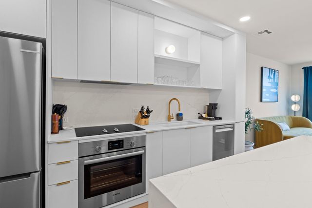 2323 S Lamar BLVD 505, Austin, TX 78704