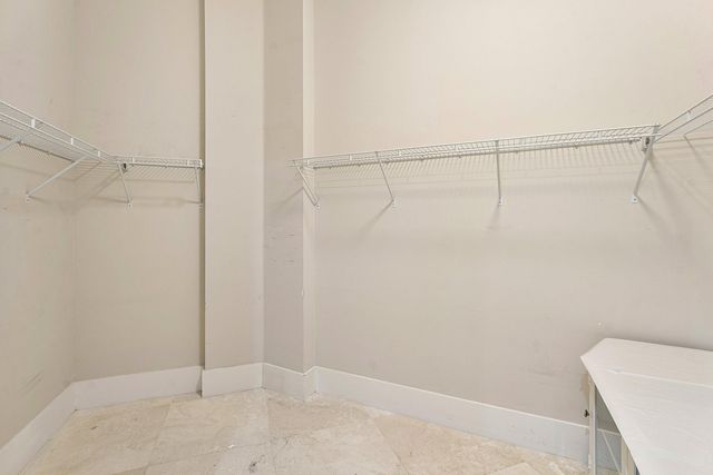 2640 Lake Shore Drive 107, Riviera Beach, FL 33404
