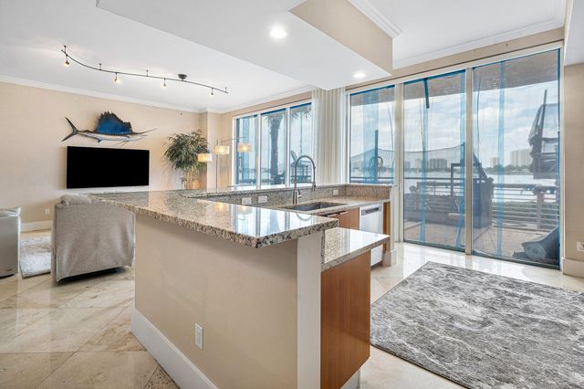 2640 Lake Shore Drive 107, Riviera Beach, FL 33404