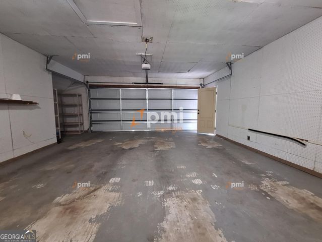 9995 Rivertown Road, Fairburn, GA 30213