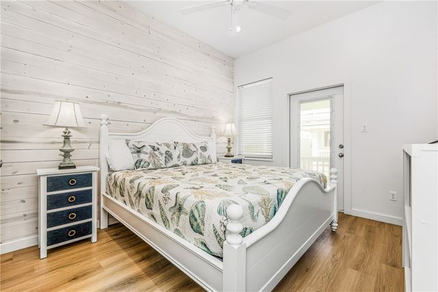 237 N Station St 5, Port Aransas, TX 78373