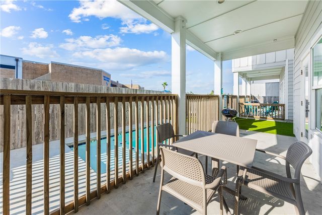 237 N Station St 5, Port Aransas, TX 78373