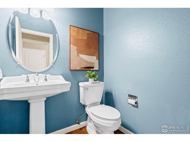 4025 Crawford Ct, Loveland, CO 80538