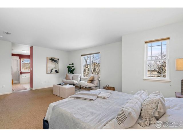 4025 Crawford Ct, Loveland, CO 80538