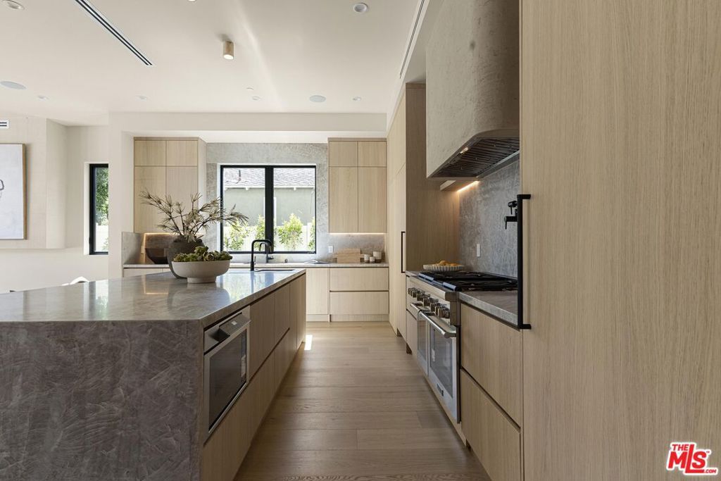 4644 Wortser Avenue, Sherman Oaks, CA 91423 — photo 5