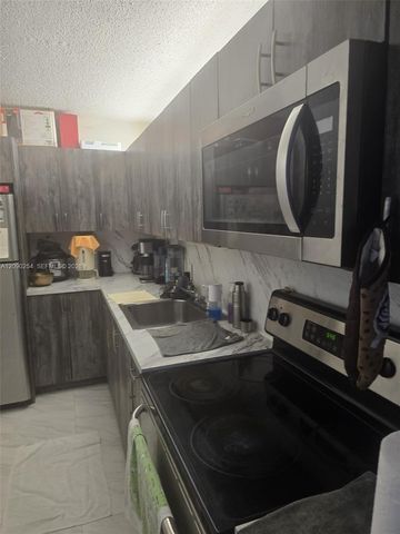 1251 NE 108th Street 718, Miami, FL 33161