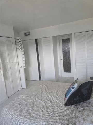 1251 NE 108th Street 718, Miami, FL 33161