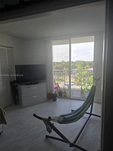 1251 NE 108th Street 718, Miami, FL 33161