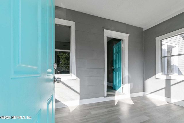 1711 E 27TH Street, Jacksonville, FL 32206