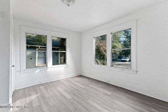 1711 E 27TH Street, Jacksonville, FL 32206