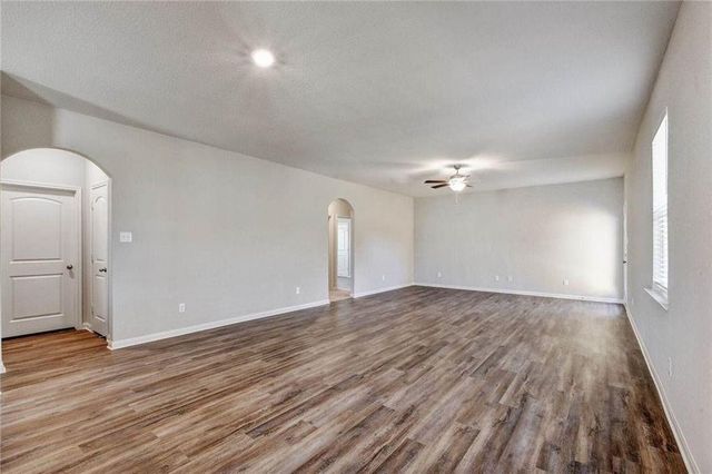 121 Declaration LN, Liberty Hill, TX 78642