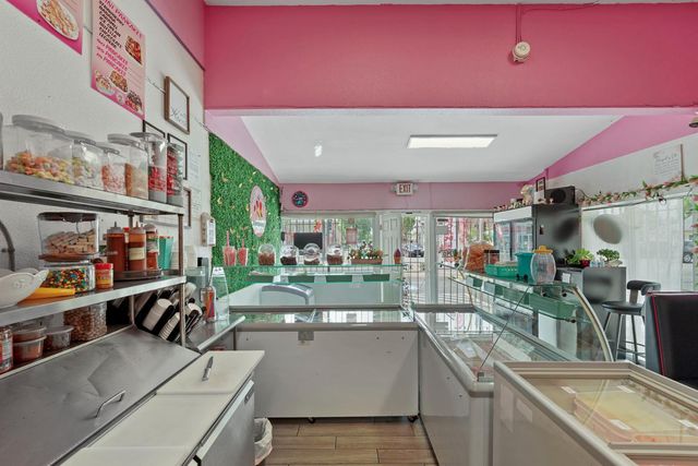 210 S Central Ave, Lodi, CA 95240
