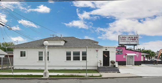 210 S Central Ave, Lodi, CA 95240