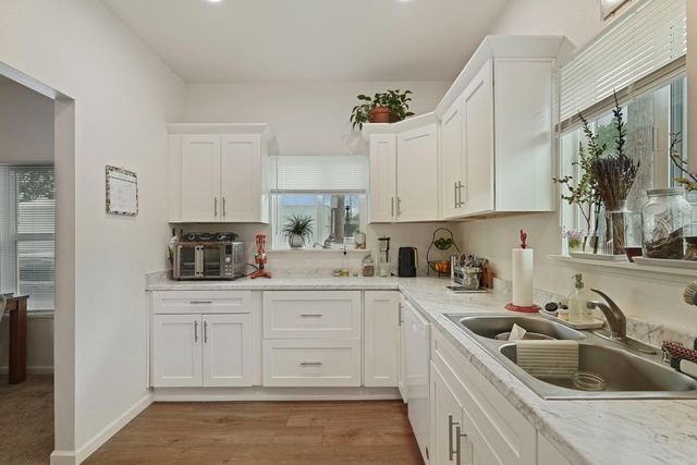 210 S Central Ave, Lodi, CA 95240