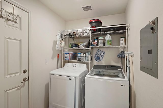 210 S Central Ave, Lodi, CA 95240