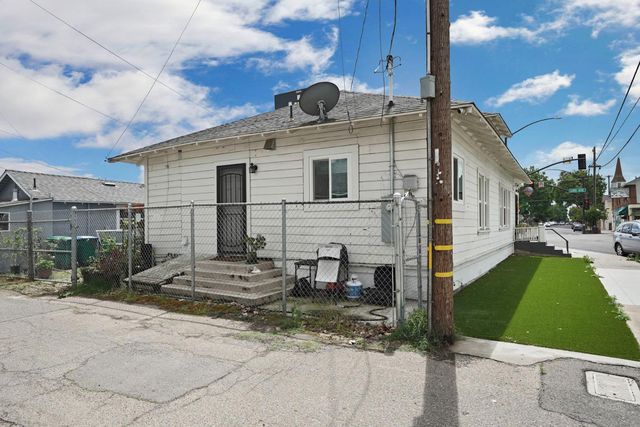 210 S Central Ave, Lodi, CA 95240