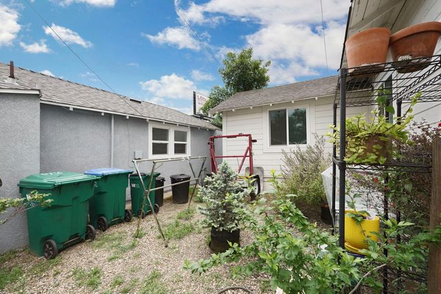 210 S Central Ave, Lodi, CA 95240