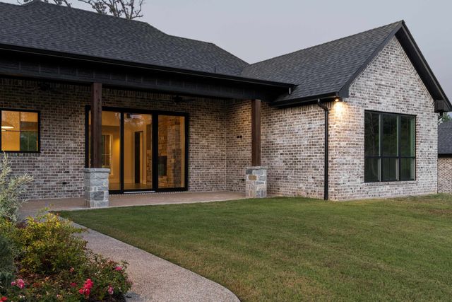 174 CR 2160D, Tatum, TX 75691