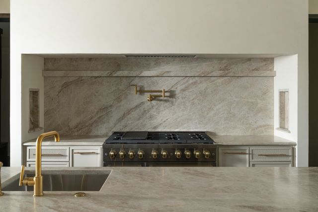 174 CR 2160D, Tatum, TX 75691