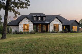 174 CR 2160D, Tatum, TX 75691