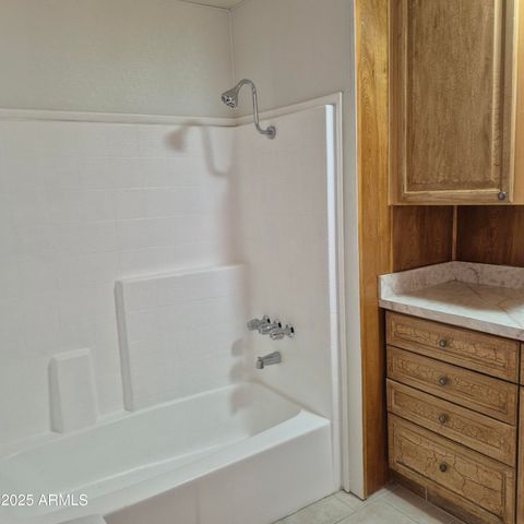 10955 N 79th Avenue 163, Peoria, AZ 85345