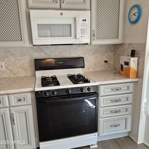 10955 N 79th Avenue 163, Peoria, AZ 85345
