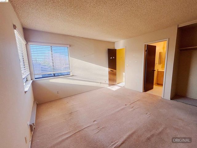 1427 Marchbanks Dr Apt 3, Walnut Creek, CA 94598