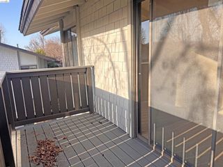 1427 Marchbanks Dr Apt 3, Walnut Creek, CA 94598