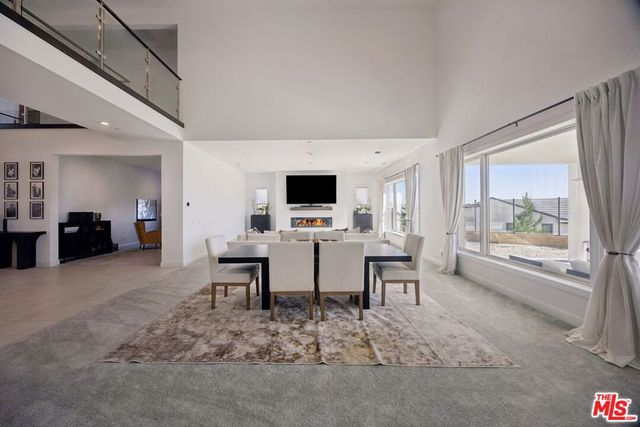 11800 W Tudor Court, Porter Ranch, CA 91326