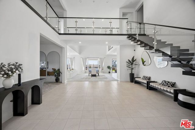 11800 W Tudor Court, Porter Ranch, CA 91326