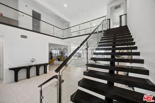 11800 W Tudor Court, Porter Ranch, CA 91326