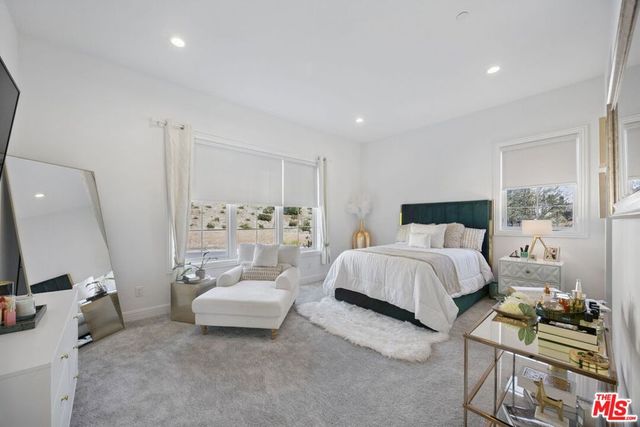 11800 W Tudor Court, Porter Ranch, CA 91326