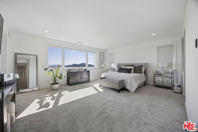 11800 W Tudor Court, Porter Ranch, CA 91326